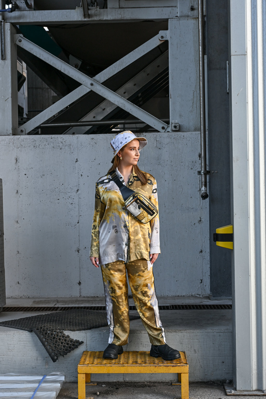 Grape Juice Spray Pebble Leather Bumbag